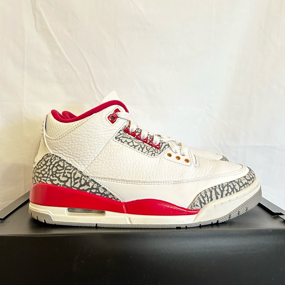 Air Jordan 3 Retro Cardinal Red Size 8 CT8532-126 2021 PRE-OWNED